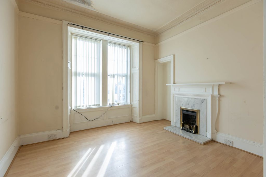 Additional image 3 of 2 bed flat for saleNew Road, Ayr KA8