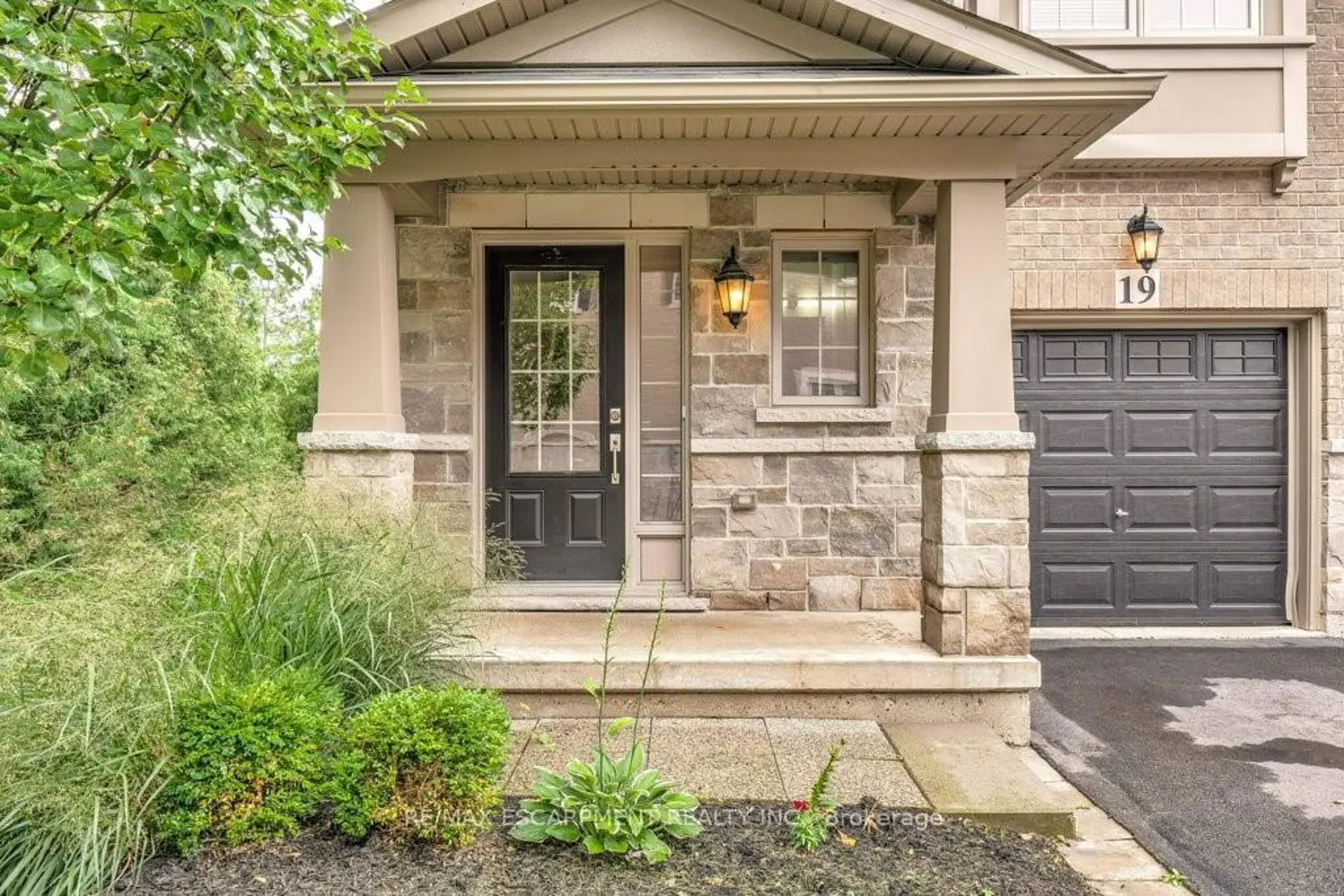 2086 Ghent Avenue 19