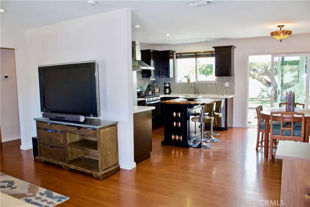 Additional image 48 of 8727 Glider Ave, Los Angeles, CA 90045