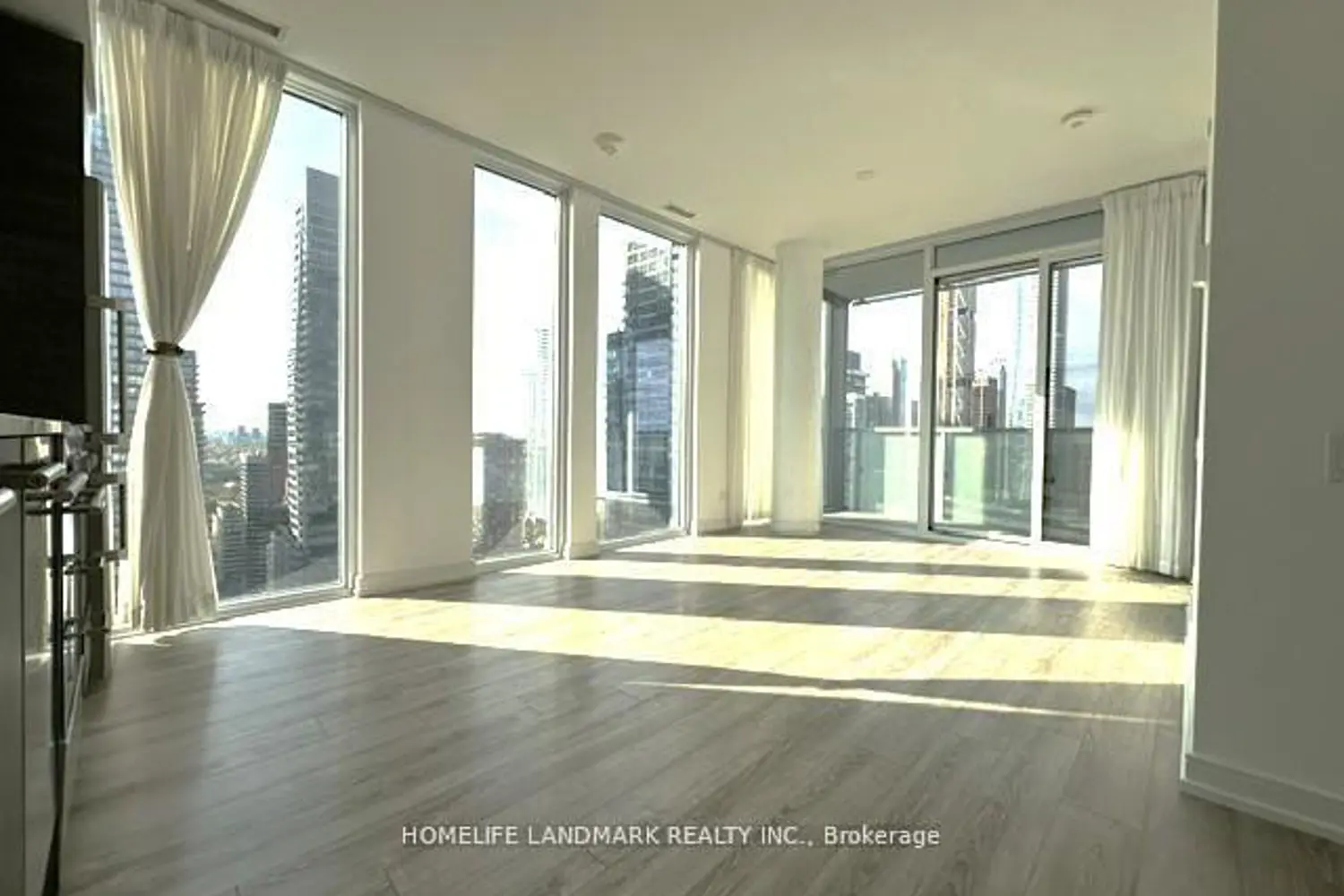 Additional image 5 of 28 Wellesley Street 3109