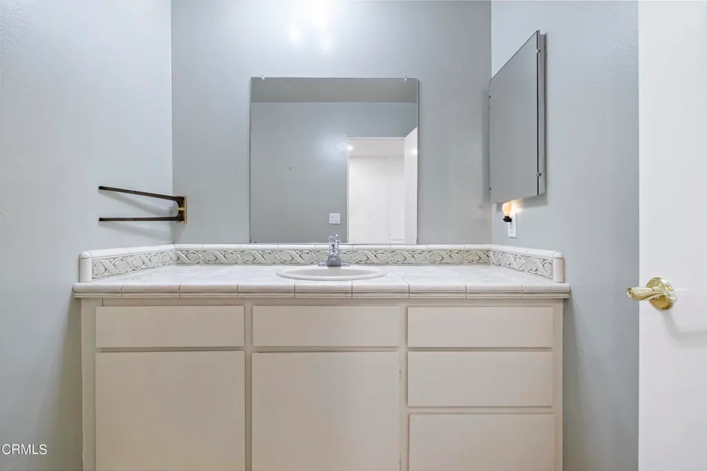 Additional image 44 of 190 Arroyo Terrace Unit 203, Pasadena, CA