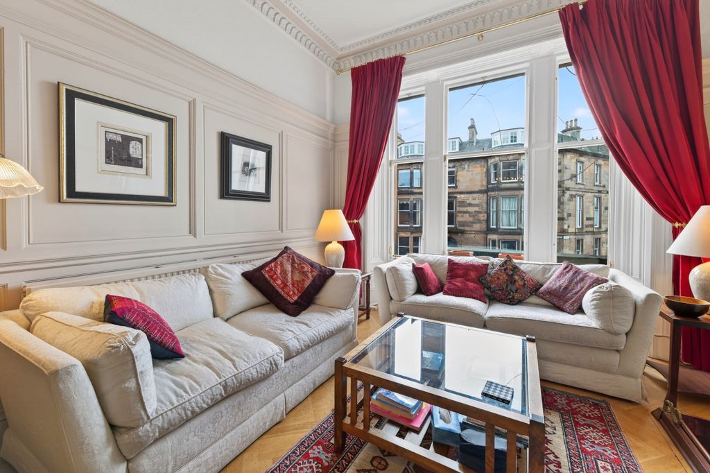 Additional image 39 of 4 bed flat for sale21 2 Rothesay Terrace, Edinburgh EH3