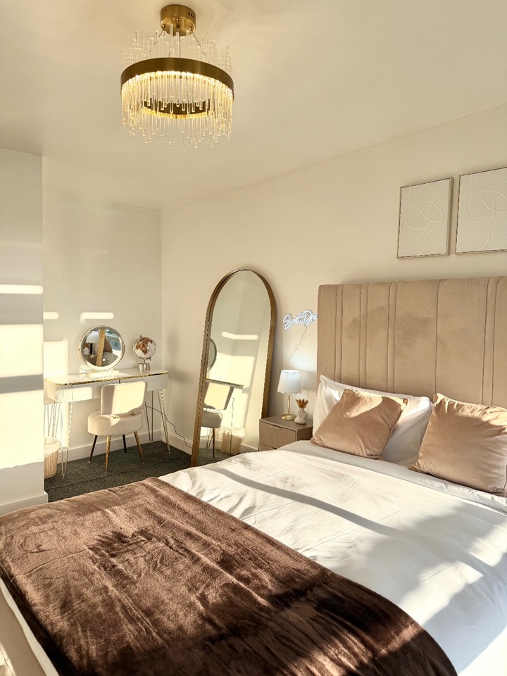 Additional image 24 of 2 Bed Penthouse, Broderick Court, LS1, N1 7GU