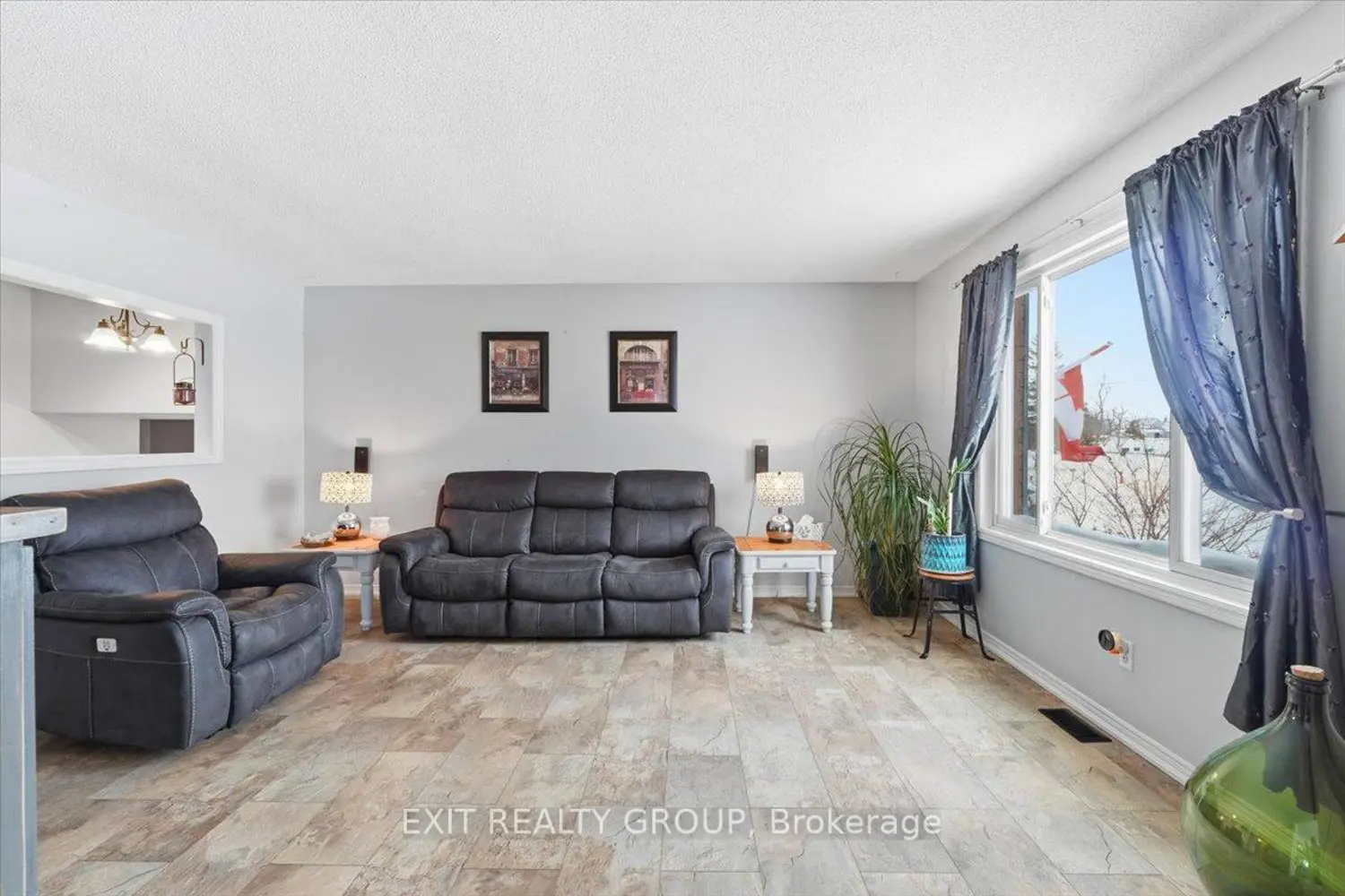 2433 Highway 62 photo 2