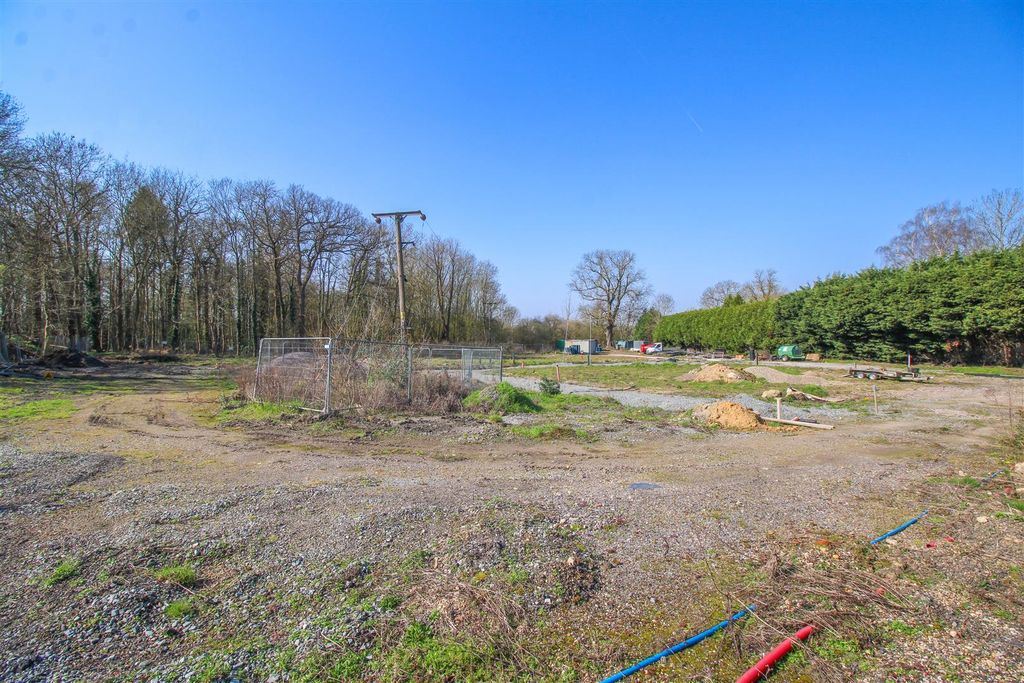 Additional image 7 of Land for saleLand At Parndon Mill Lane, Harlow CM20