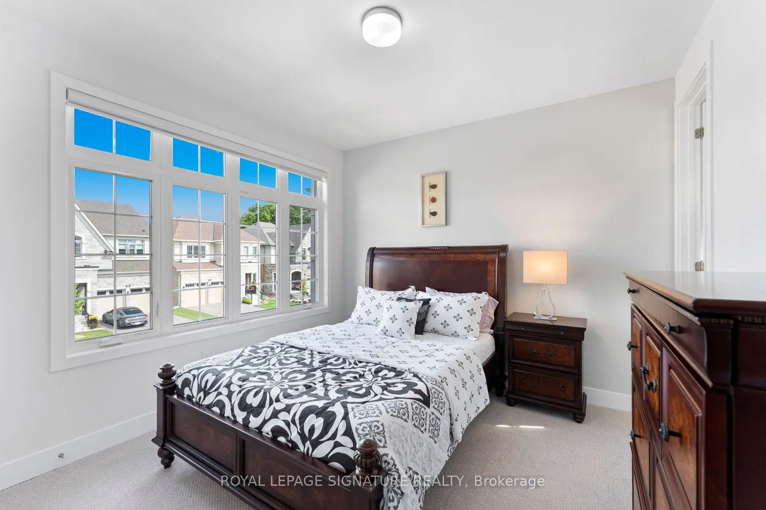 Additional image 12 of 29 Sikura Circle