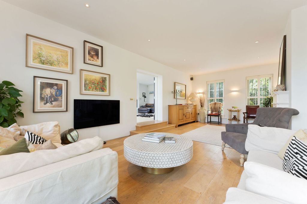 Additional image 13 of 6 bed detached house for saleWatersmeet Road, Salisbury SP2