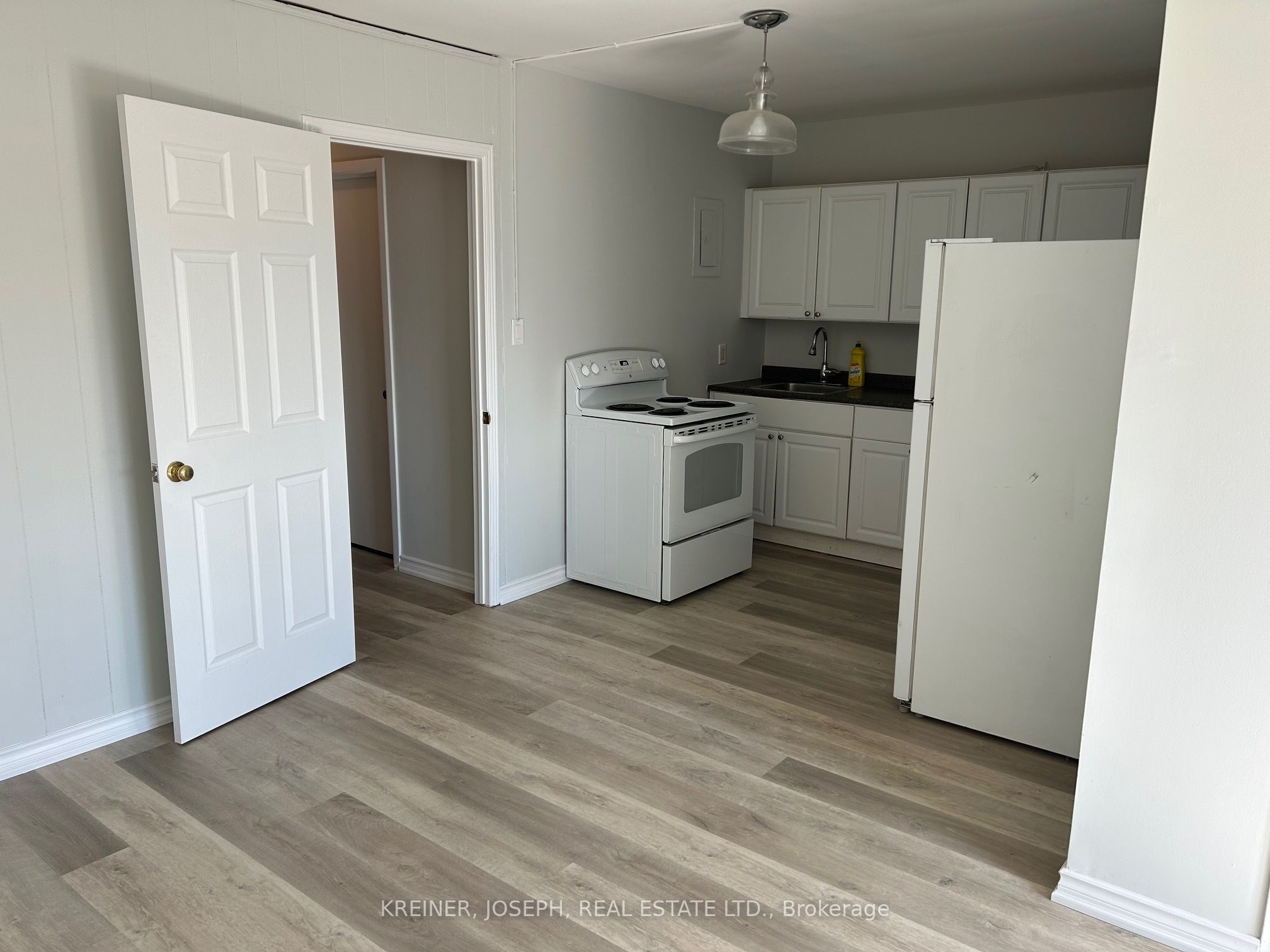 Office #5-6093 Kingston Road, Toronto, ON, M1C 1K5