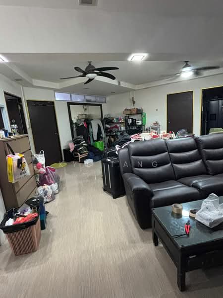 207 Tampines Street 21