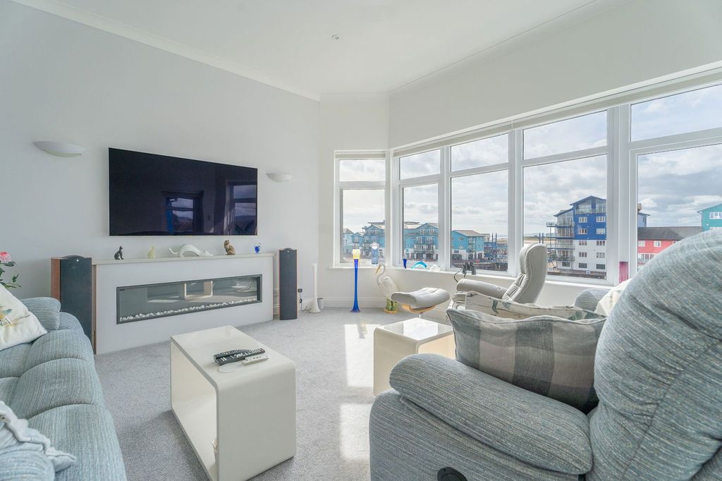 Additional image 2 of 3 bed penthouse for saleShelly Road, Exmouth EX8
