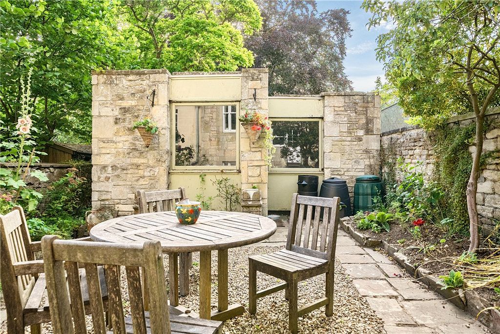 Additional image 14 of 2 bed maisonette for saleSt. James's Square, Bath BA1