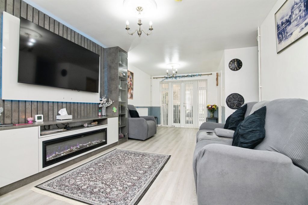 Additional image 2 of 4 bed semi-detached house for saleWooding Crescent, Tipton DY4