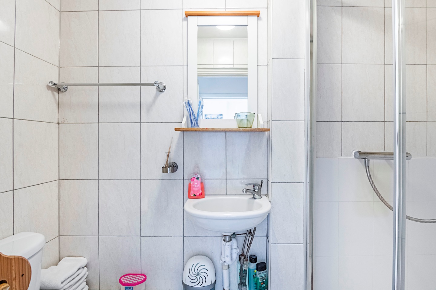 Additional image 6 of 1 Bed Flat, Mile End Road, E1, N1 7GU