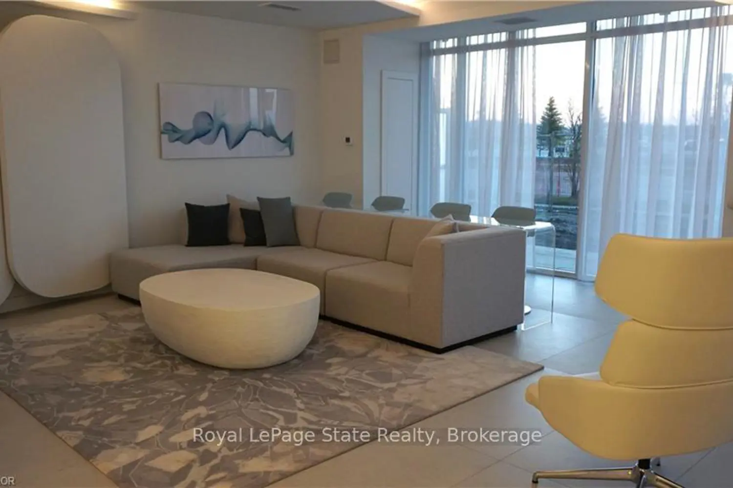 Additional image 17 of 3200 Dakota Common B705