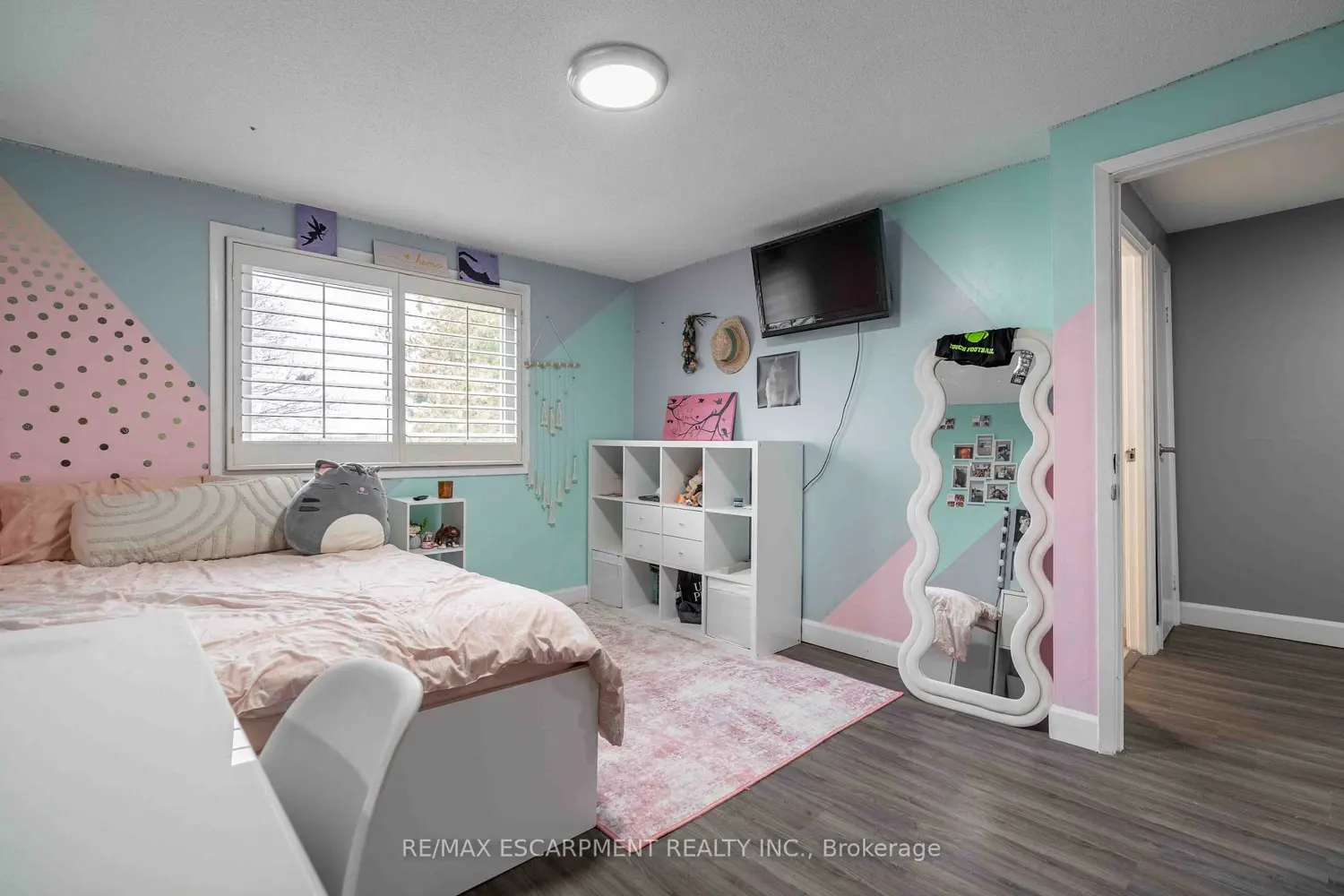 Additional image 14 of 1025 Upper Gage Avenue 1