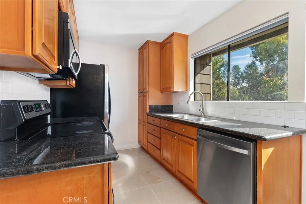 Additional image 30 of 212 Springview, Irvine, CA 92620