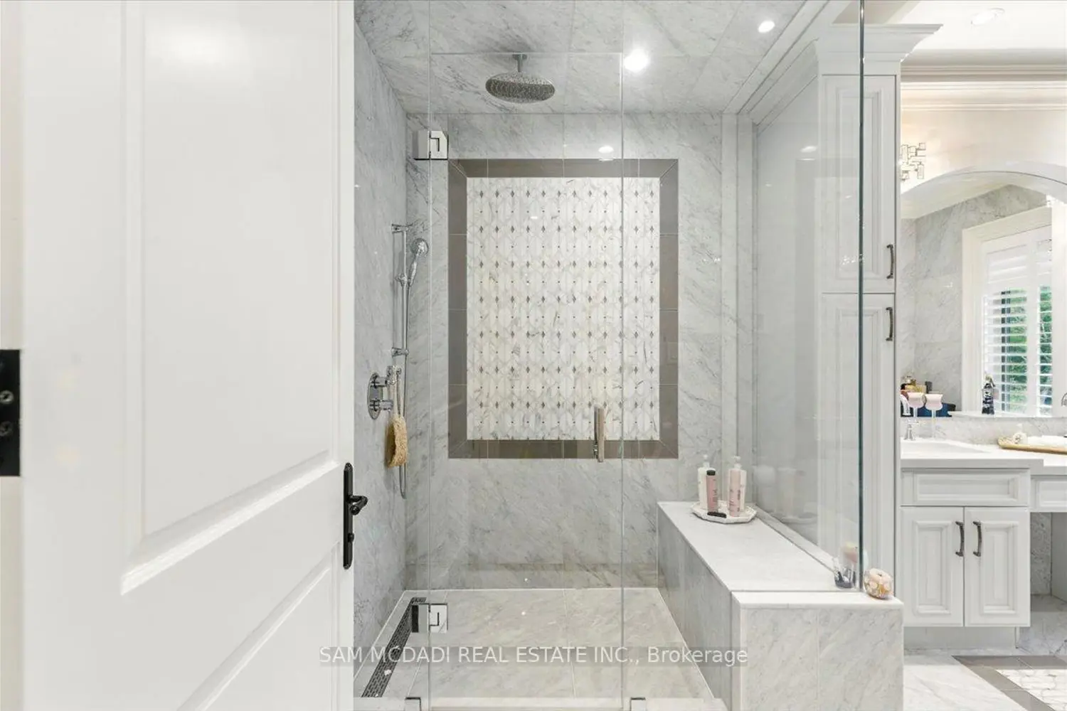 Additional image 11 of 883 Parkland Avenue