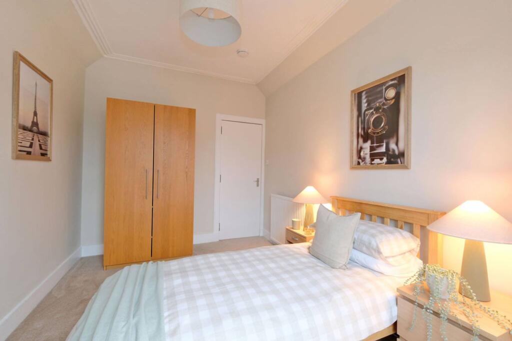 Additional image 14 of Top Floor 46 Esslemont Avenue, Rosemount, Aberdeen, AB25 1SQ