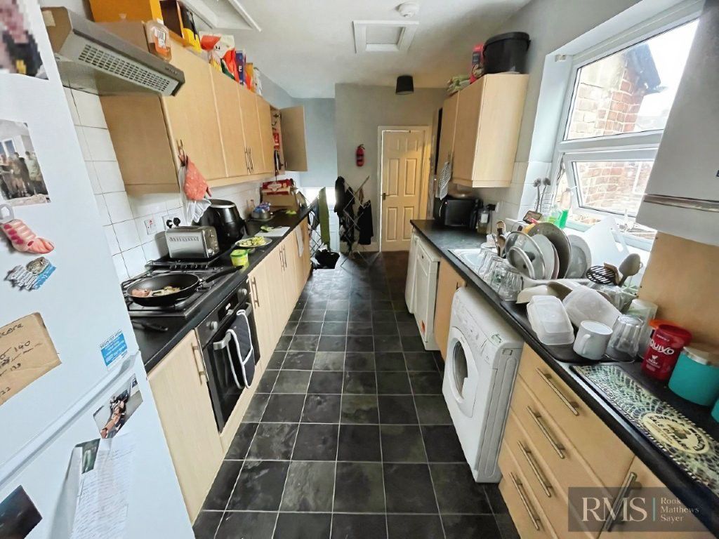 Additional image 3 of 6 bed flat for saleMyrtle Grove, Newcastle Upon Tyne NE2