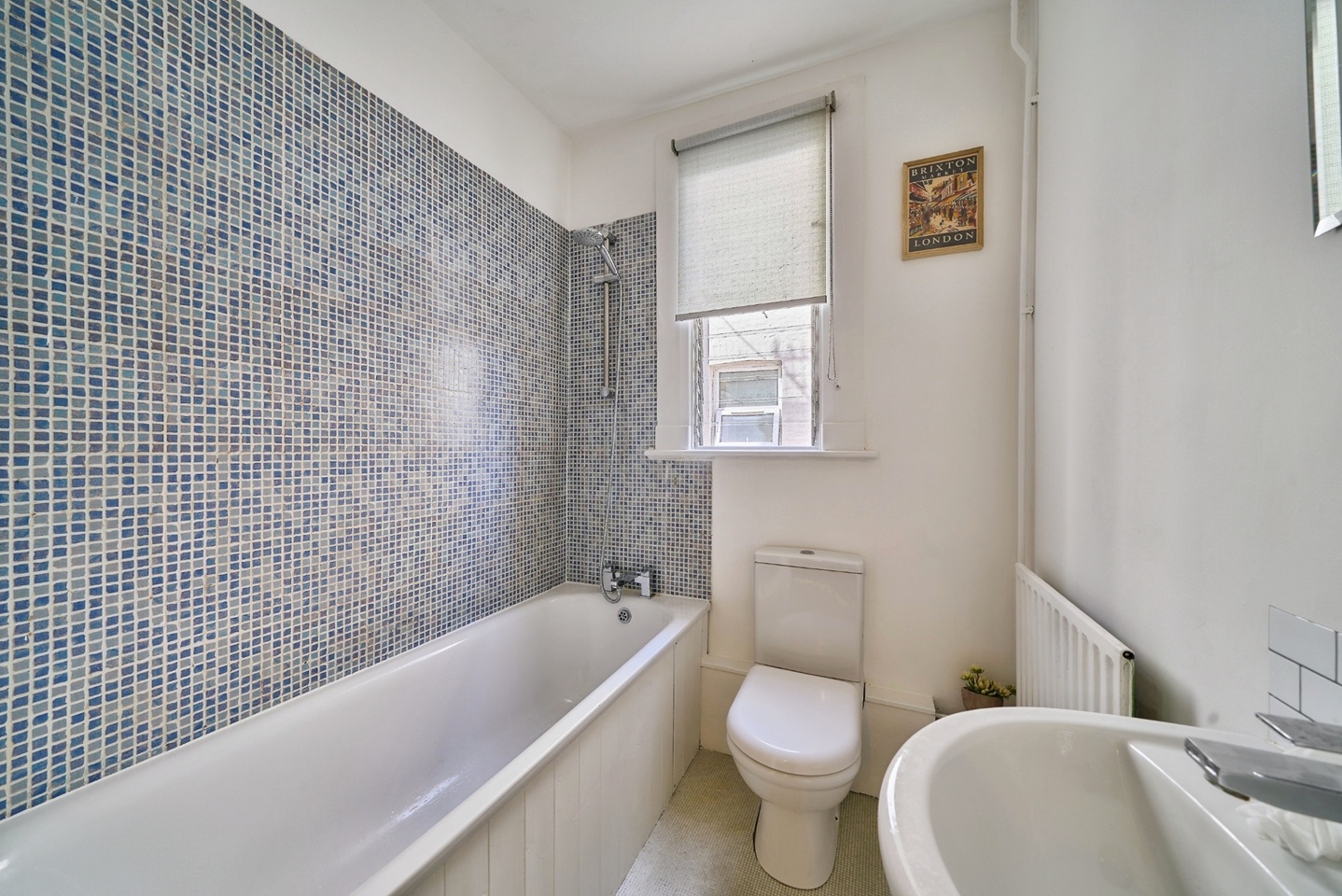 Additional image 7 of Room in a Shared Flat, Connaught Mansions, SW9, N1 7GU