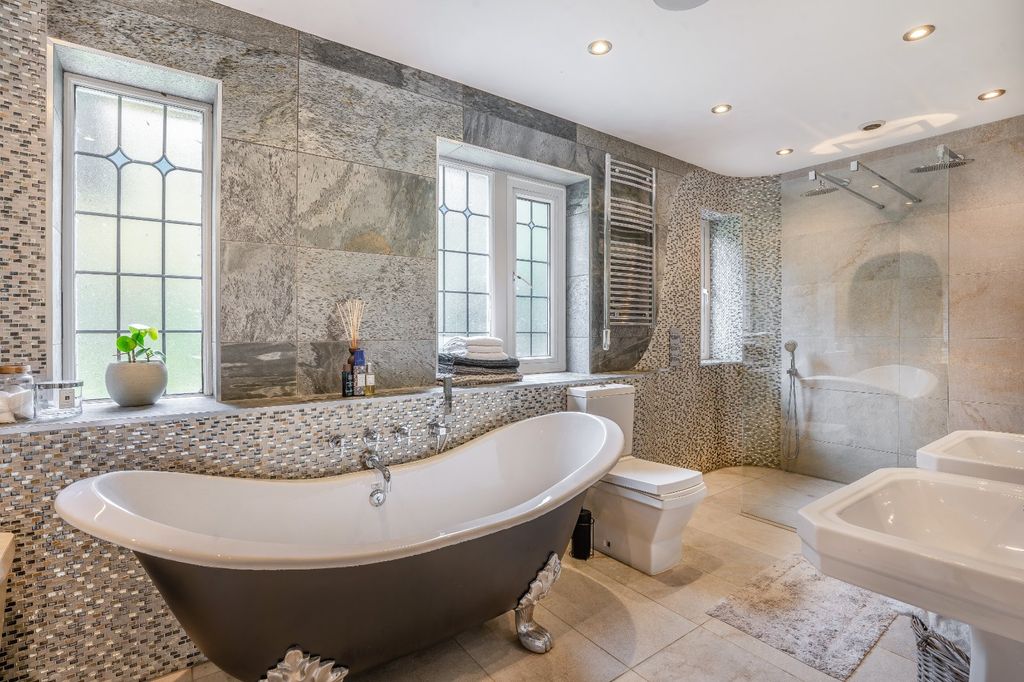 Additional image 18 of 6 bed detached house for saleOak Drive, Colwyn Bay, Conwy LL29