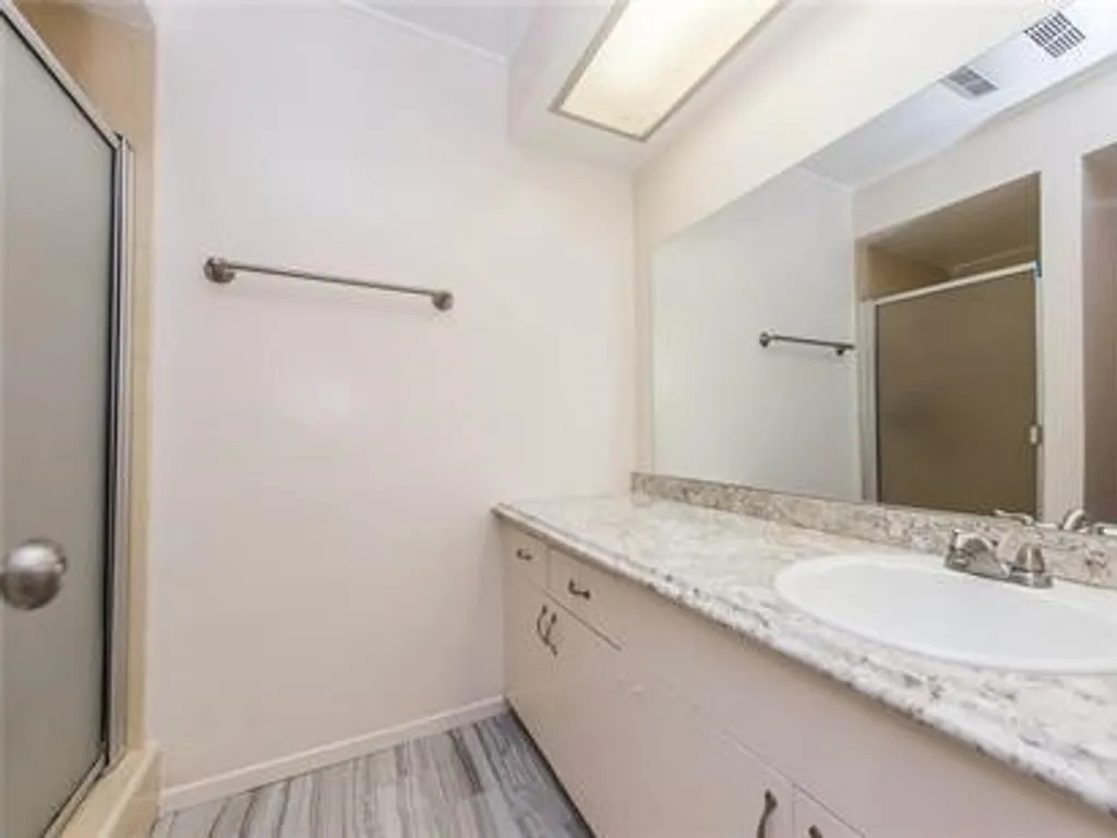 Additional image 15 of 1019 E Walnut Avenue, Orange, CA 92867