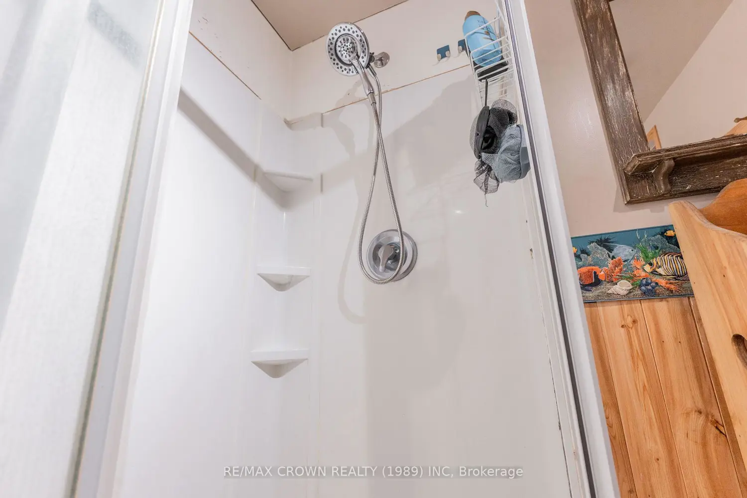 Additional image 14 of 16 Lasalle Avenue