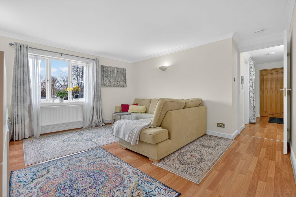 Additional image 2 of 2 bed flat for sale5 Townhead Gardens, Kilmarnock KA3
