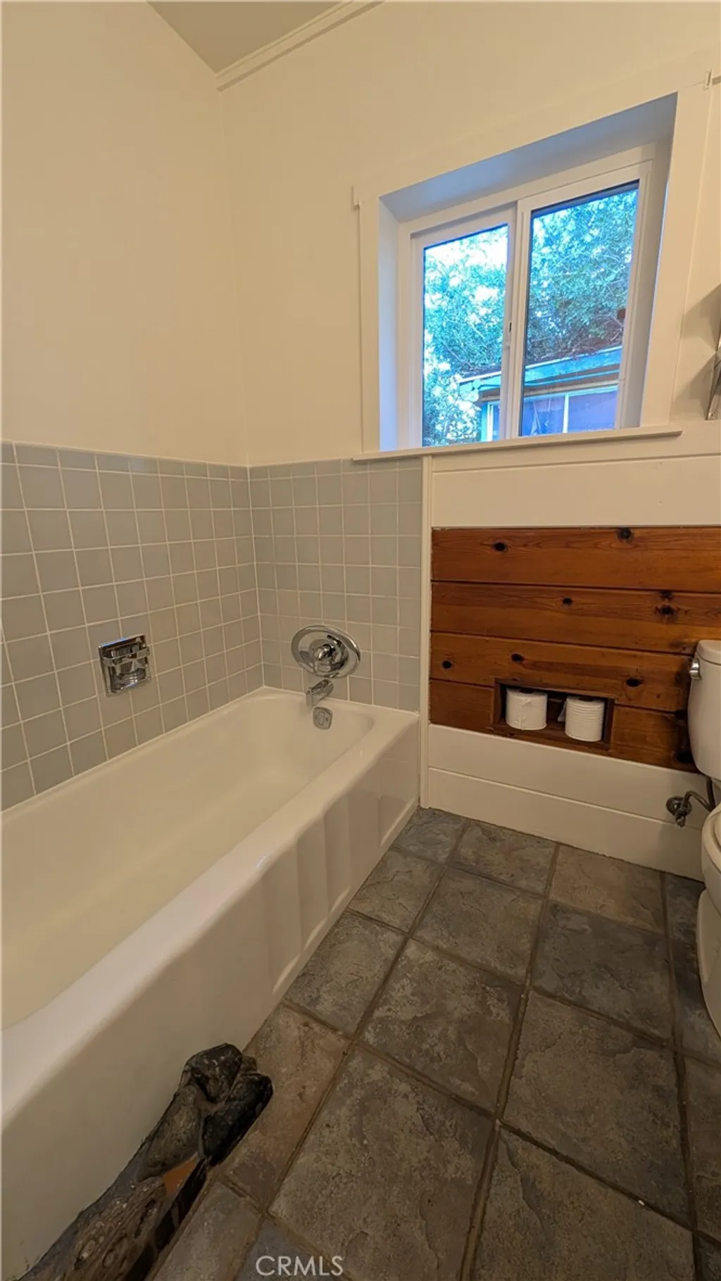 Additional image 22 of 546 Griswold Avenue, San Fernando, CA 91340