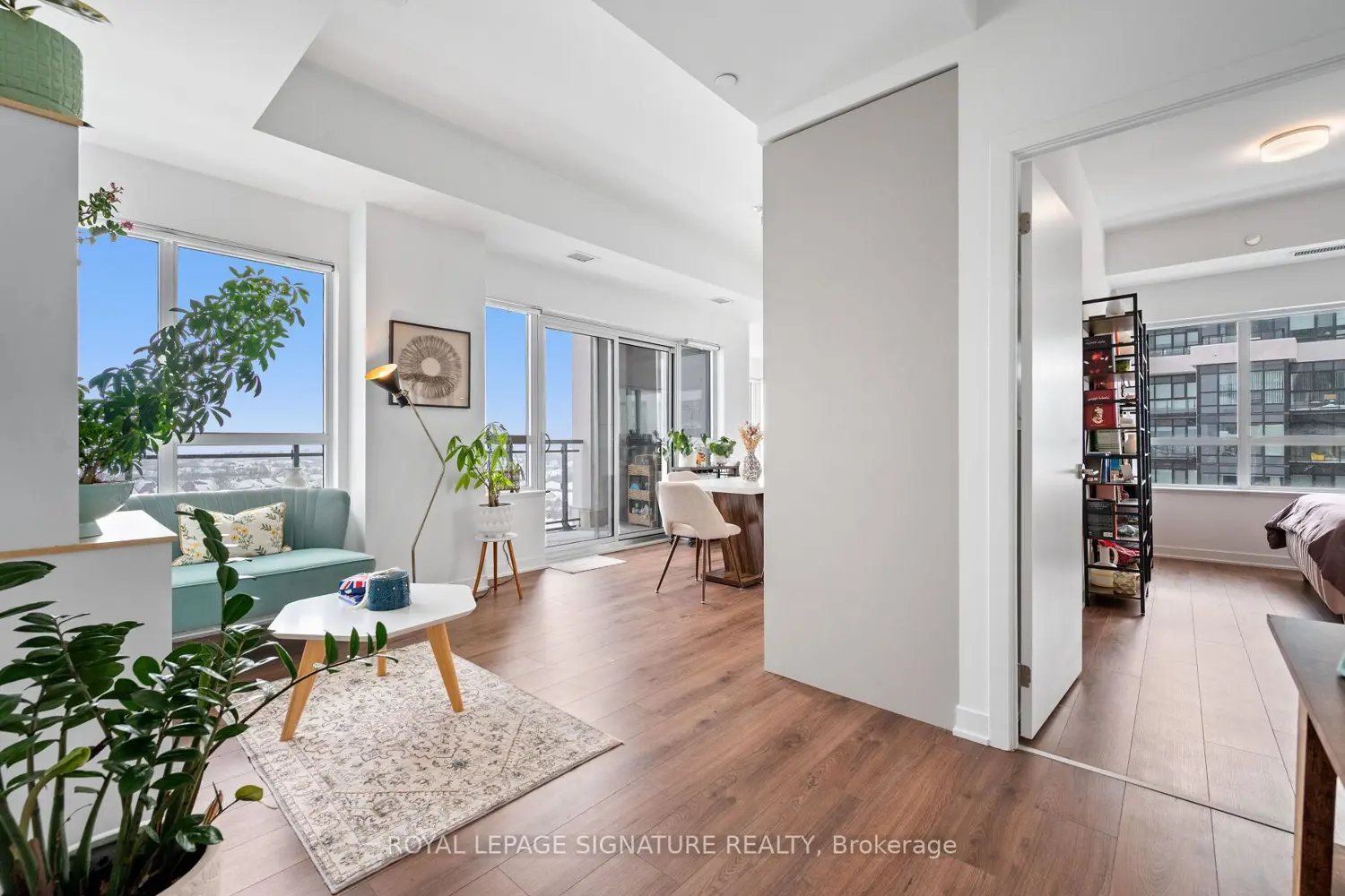 Additional image 6 of 395 Dundas Street 716