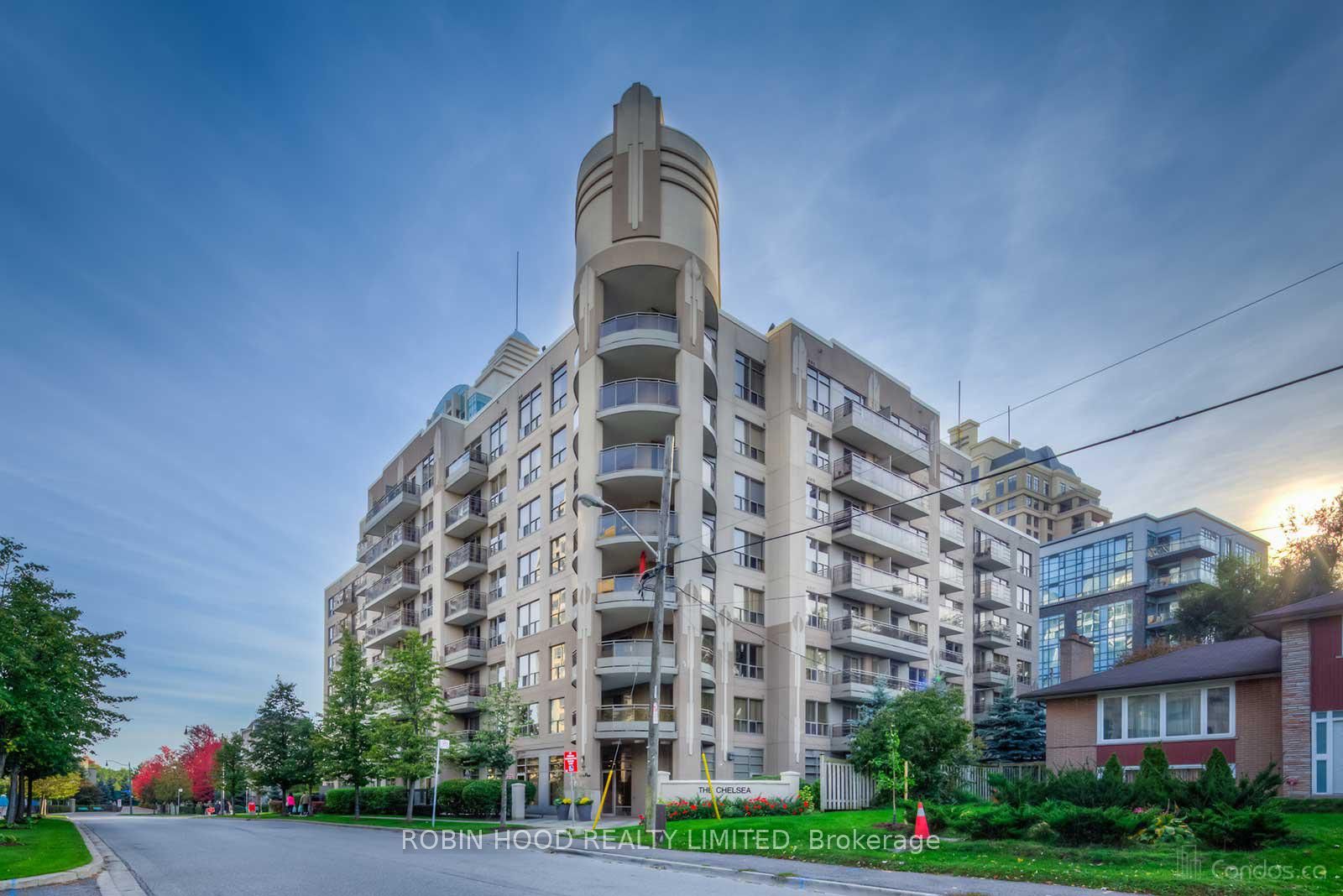 Unit 203-19 Barberry Place, Toronto, ON, M2K 3E3