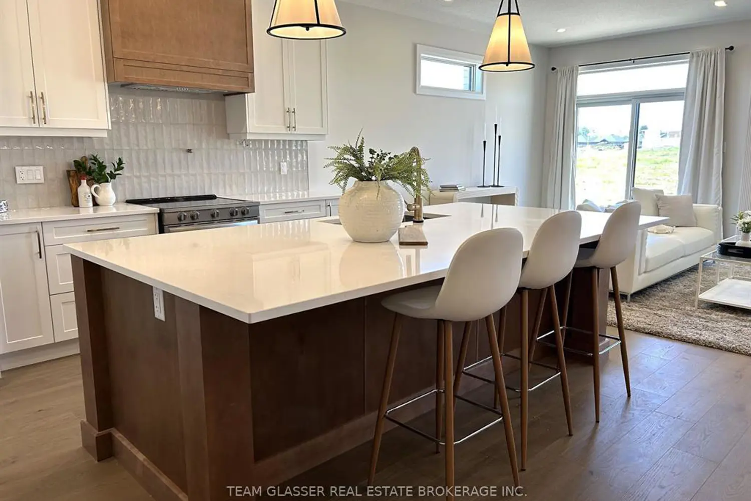 Additional image 7 of 146 Dearing Drive