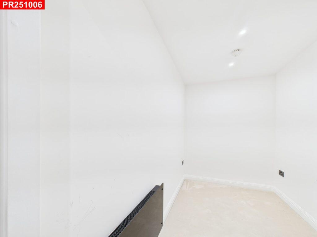 Additional image 7 of Yardley – 2 Bedrooms Flat