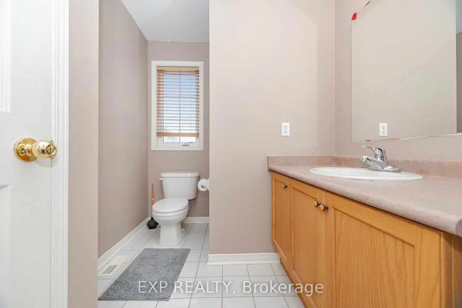 Additional image 17 of 35 Prince Crescent