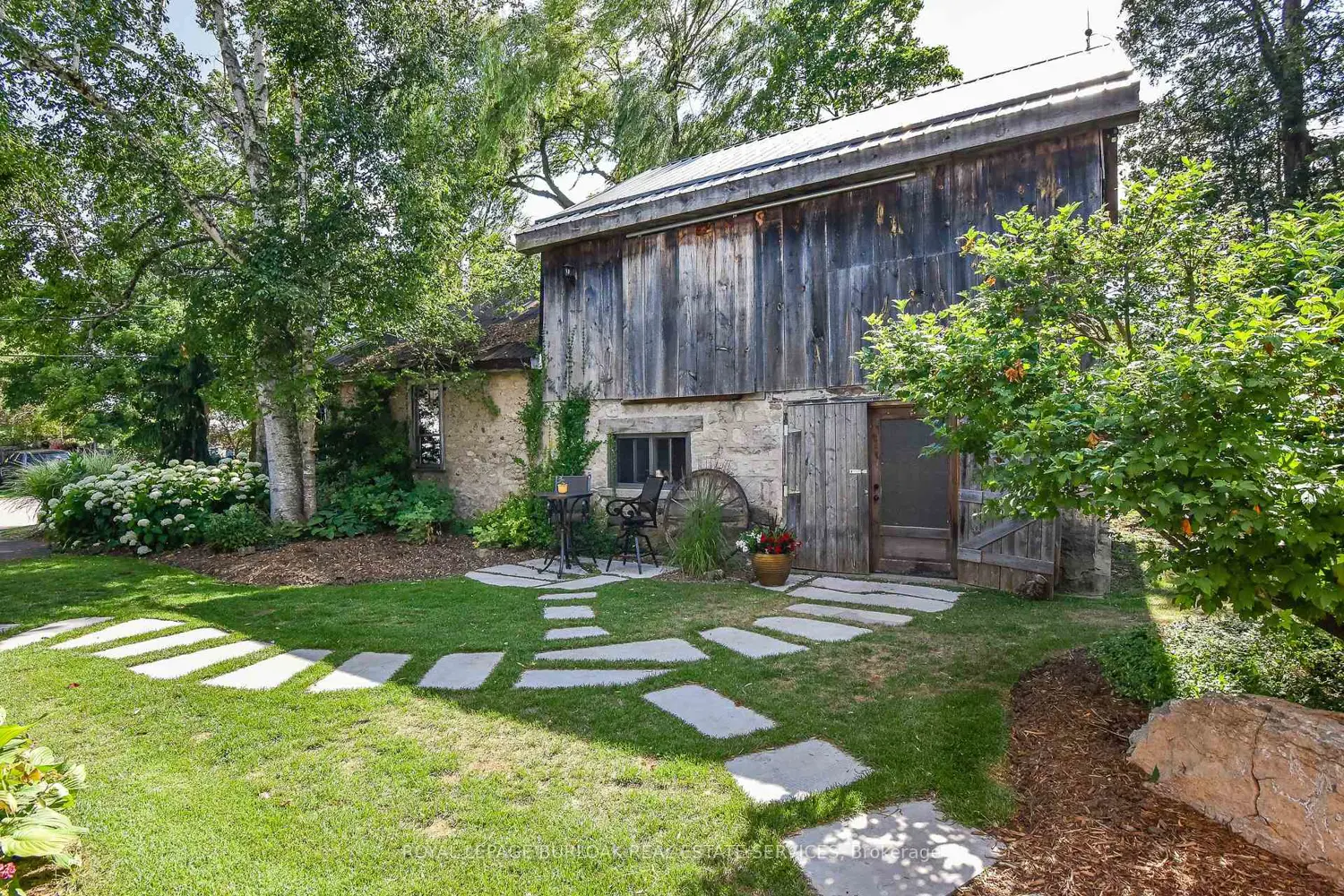 Additional image 16 of 1608 Clyde Road