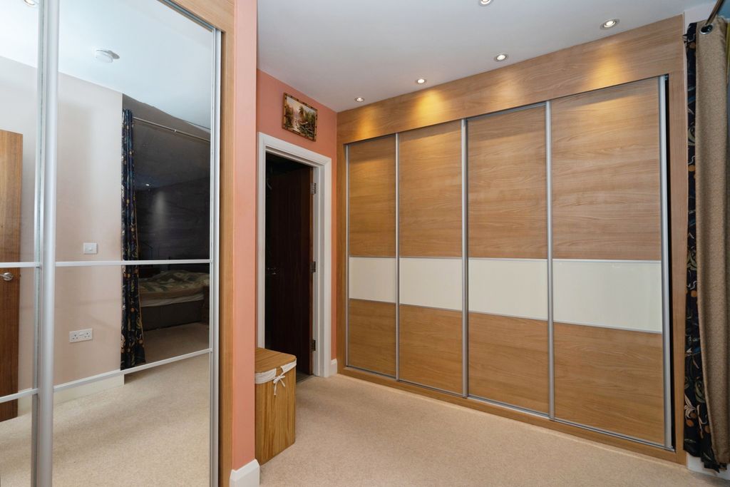 Additional image 11 of 2 bed flat for saleMarine Parade, Worthing BN11