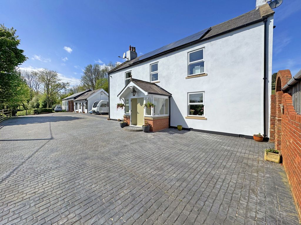 5 bed detached house for saleThe White House, Durham, 4 TS27