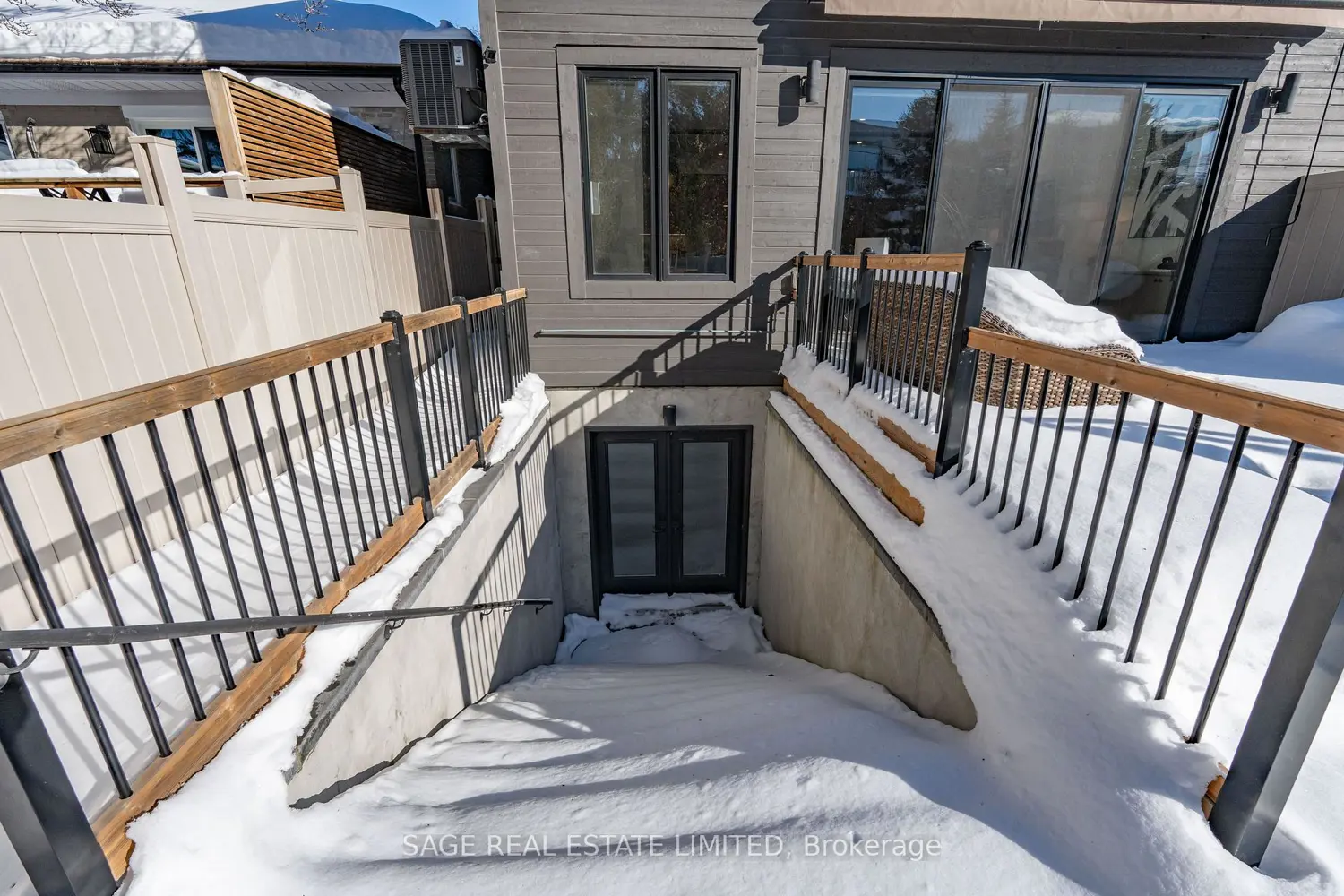 Additional image 15 of 10 Brant Avenue