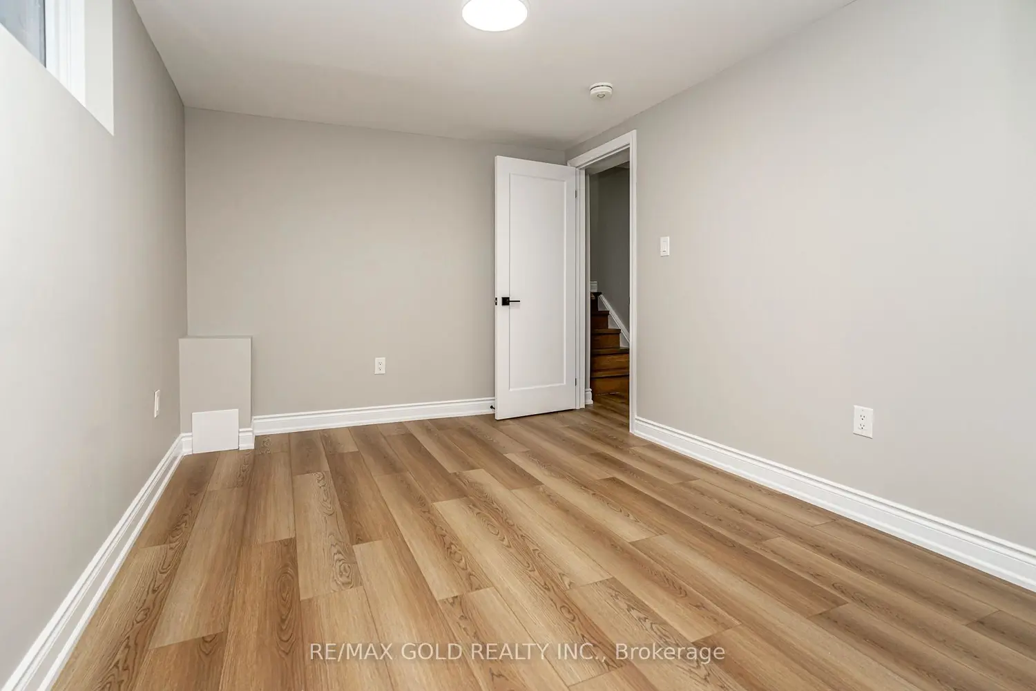 Additional image 14 of 48 Malcolm Crescent