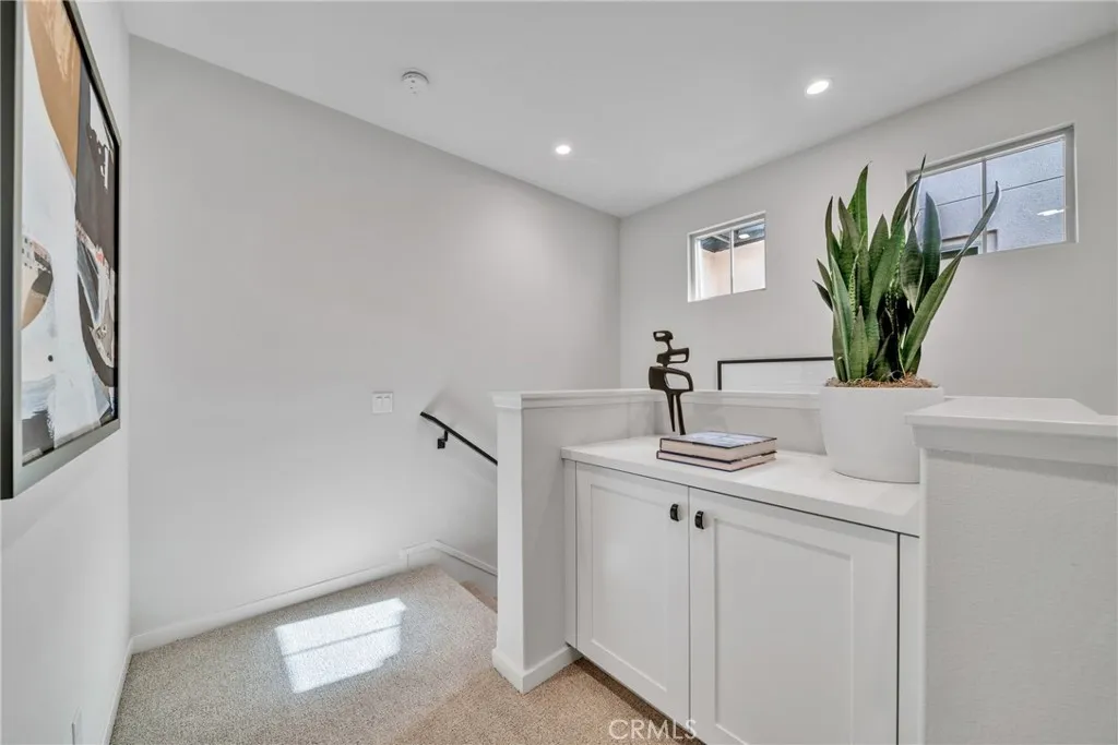 Additional image 21 of 124 Sunnyside, Irvine, CA 92618