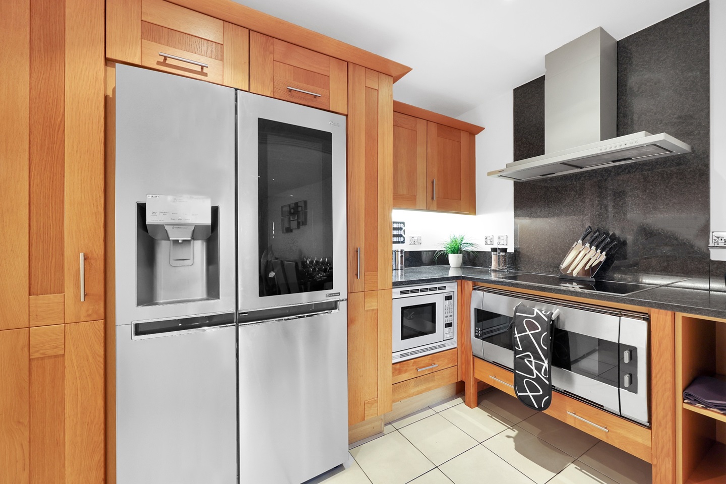 Additional image 28 of 3 Bed Flat, Thames Point, SW6, N1 7GU