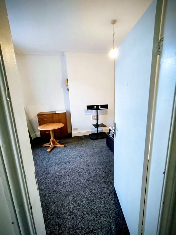 Additional image 5 of 4 Bed Terraced House, Gathorne Terrace, LS8, N1 7GU