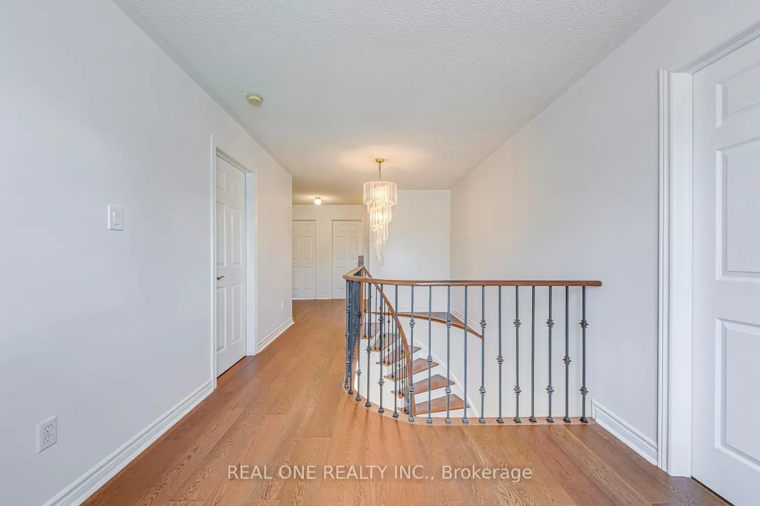 Additional image 14 of 5192 Castlefield Drive