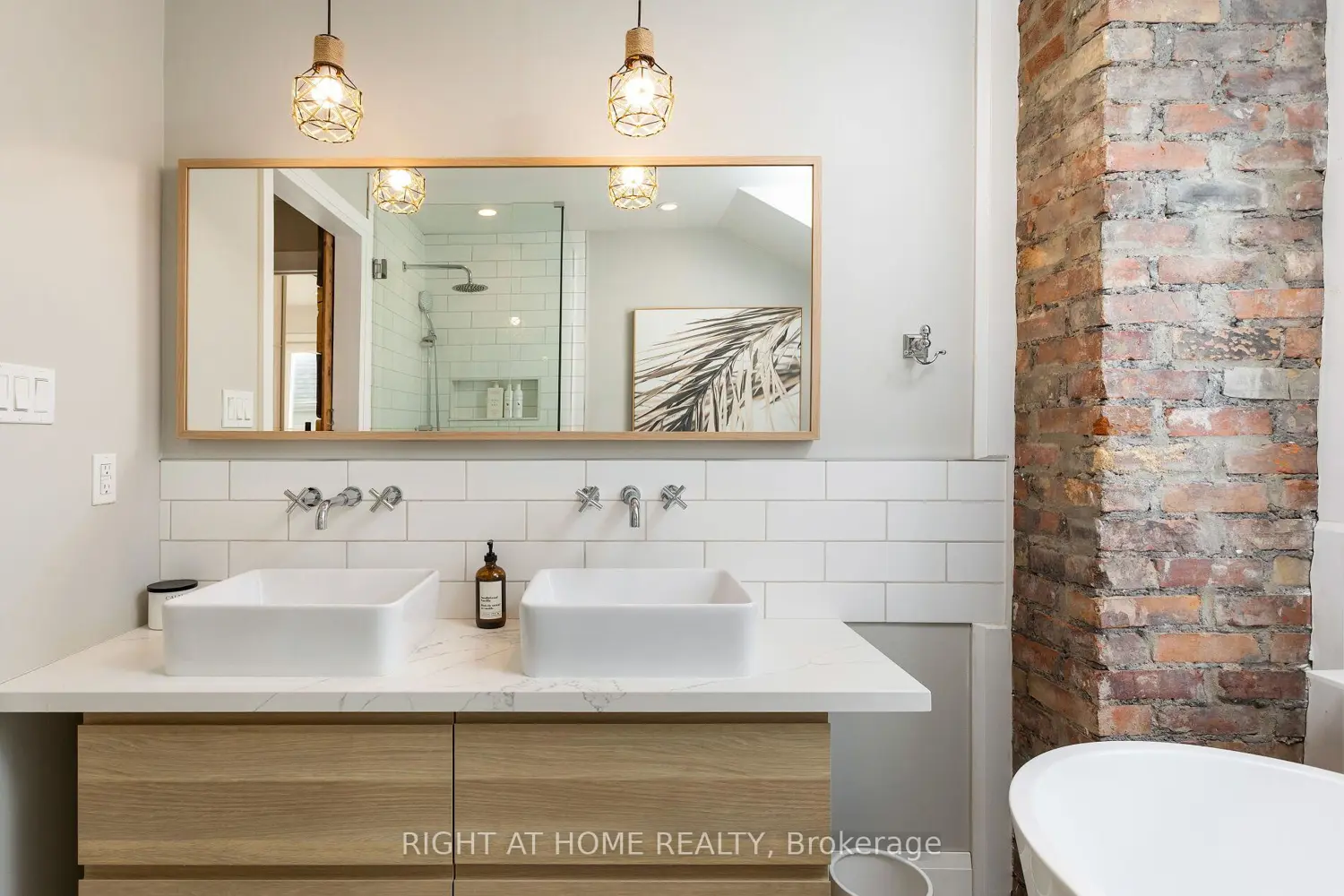 Additional image 7 of 171 Islington Avenue