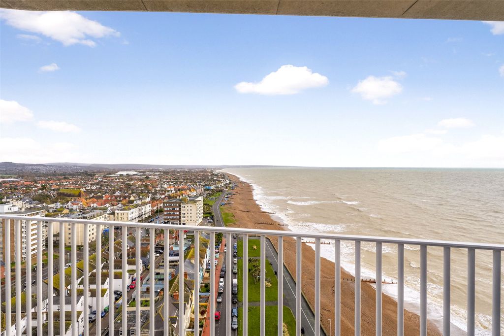 Additional image 2 of 3 bed flat for saleBrighton Road, Worthing, West Sussex BN11