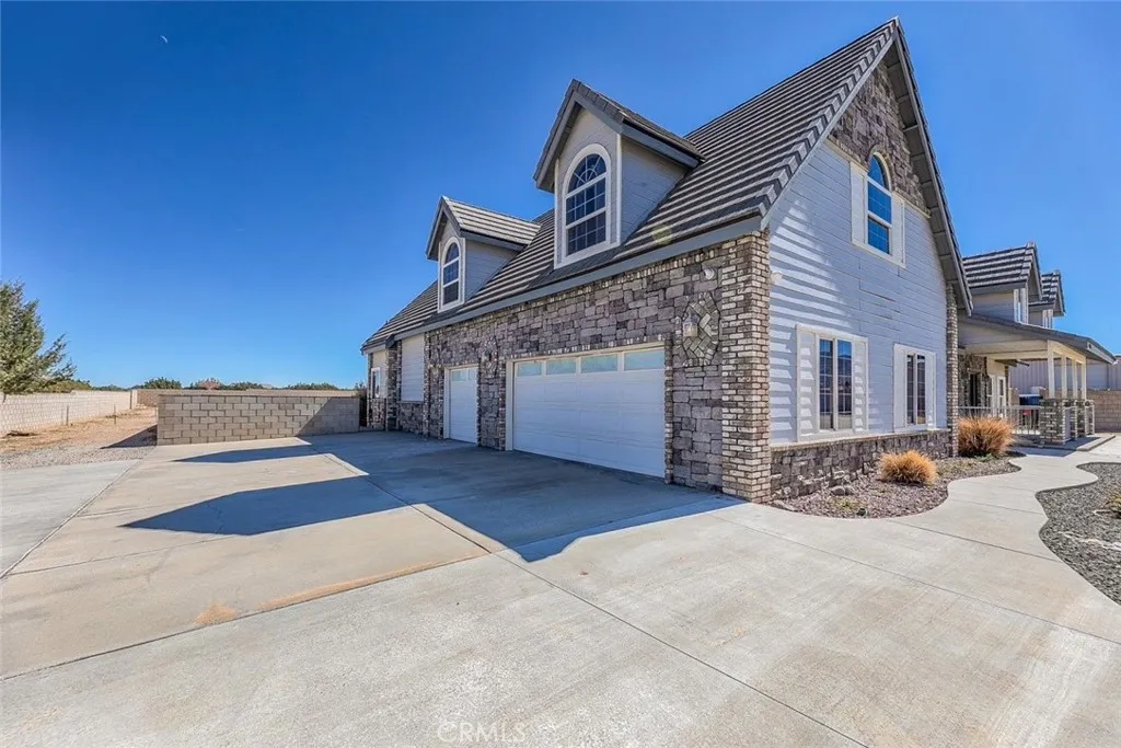 Additional image 7 of 40028 25th St W, Palmdale, CA 93551