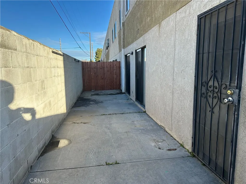 Additional image 36 of 44155 10th St W, Lancaster, CA 93534