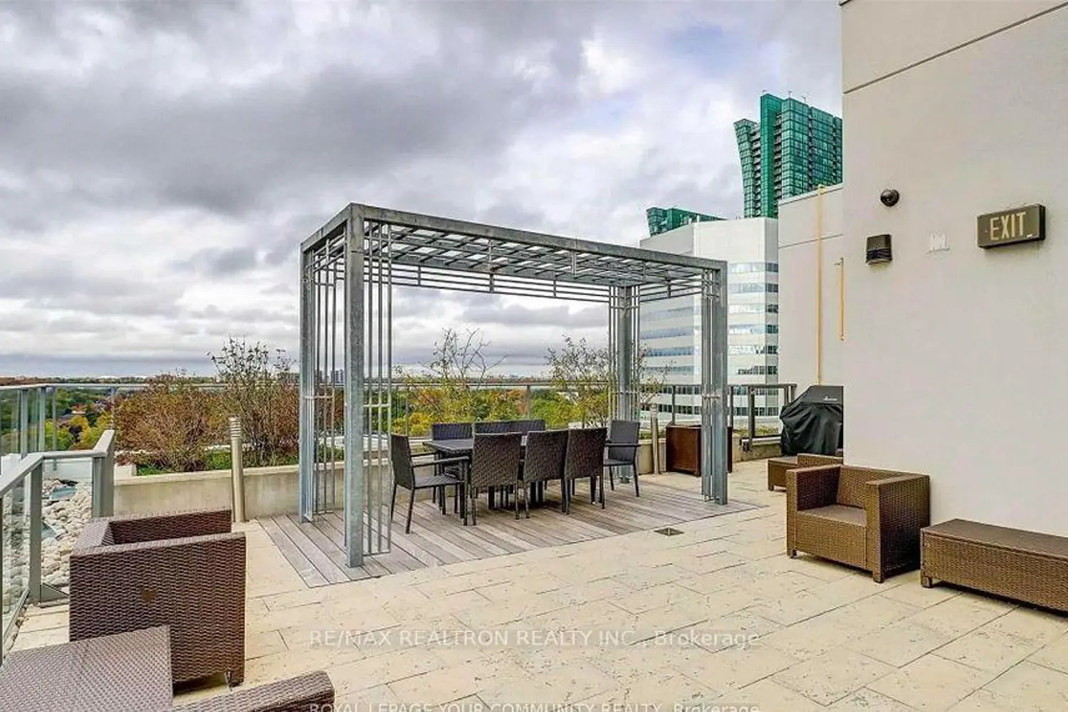 Additional image 7 of 28 Avondale Avenue 1102