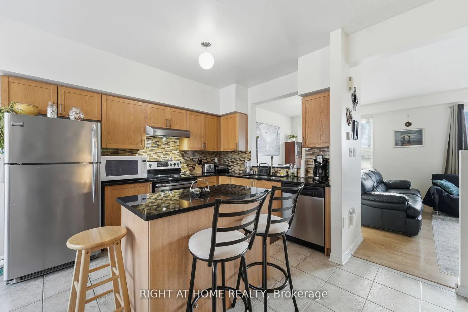 Additional image 4 of 7155 Magistrate Terrace 154, Mississauga