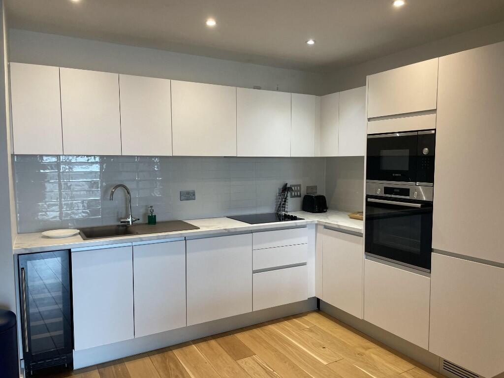 Additional image 2 of 2 Bed Flat, Windmill St, B1, N1 7GU